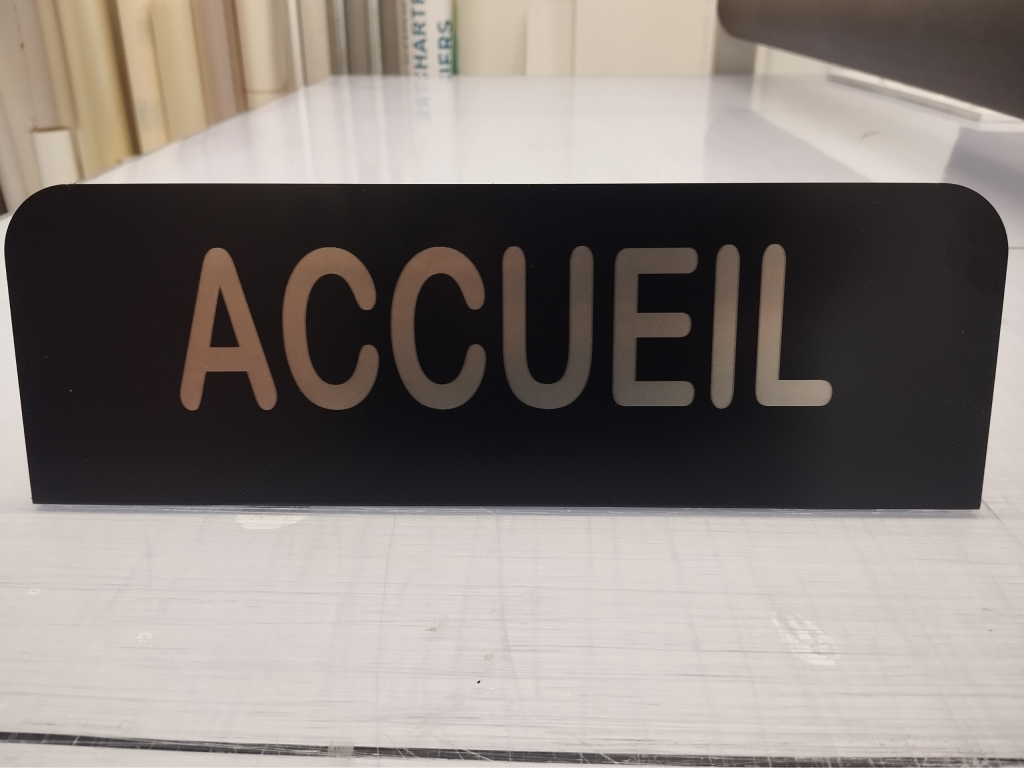 COMPENSE ALU NOIR MAT GRAVE