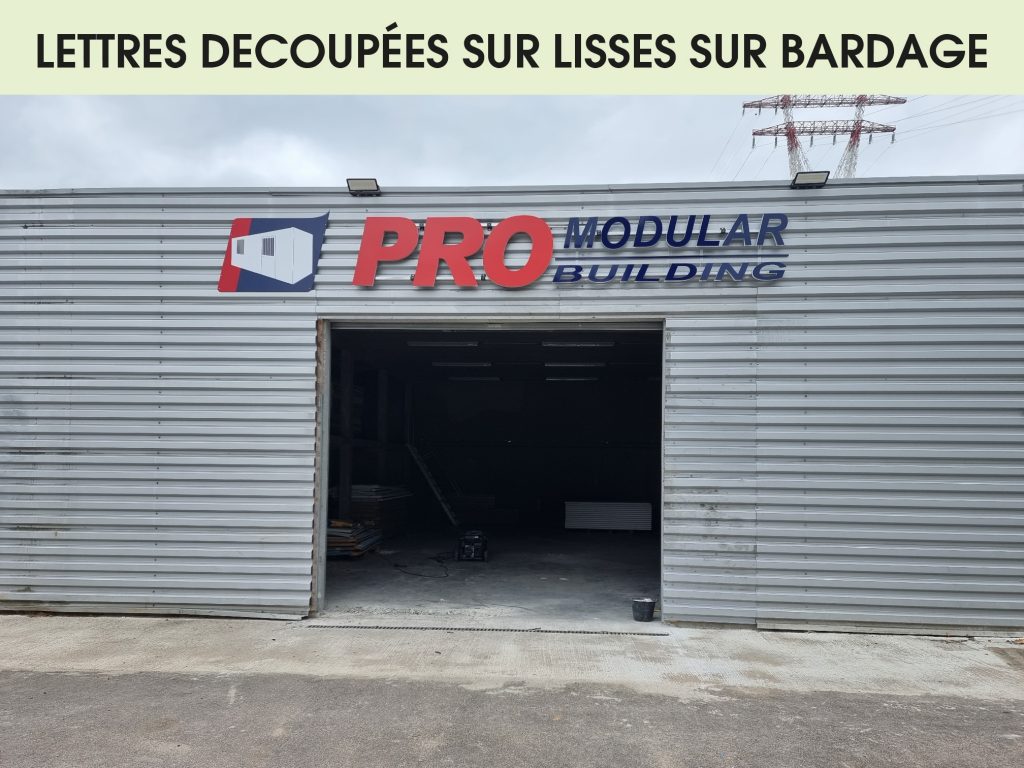 LETTRES DECOUPEES SUR BARDAGE